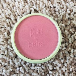 Pixi Makeup - NEW!! Pixi Fresh Face Blush in Whisper Pink Pixi Makeup - NEW!! Pixi Fresh Face Blush in Whisper Pink